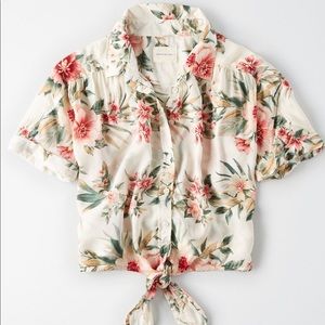 American Eagle button down Hawaiian crop top